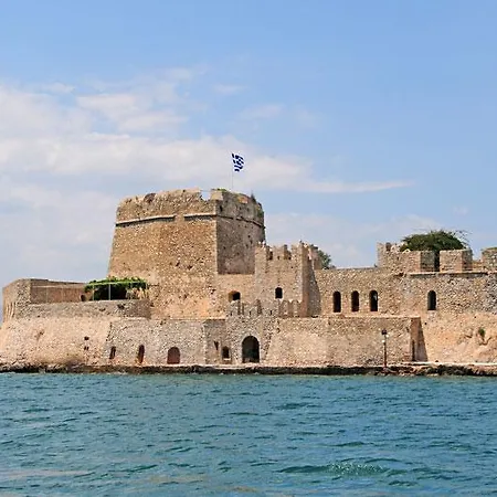 Sunny Apartment Nafplio